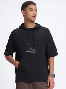 glitchez Print Drop-Shoulder Sleeves Oversized Fleece Hooded Sweatshirt