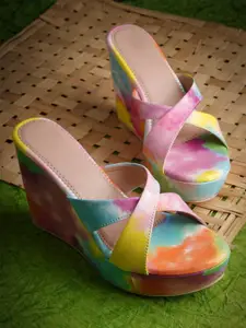 Froh Feet Women Printed Wedge Sandals