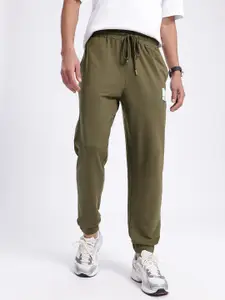 glitchez Men Casual Meets Mid-Rise Relaxed Fit Joggers