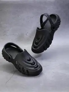 PENNEN Self Designed Clogs