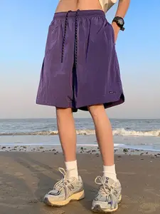 StyleCast x Revolte Men Loose Fit Low-Rise Outdoor Shorts