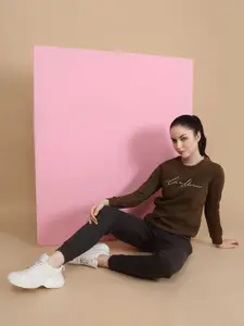 Sweet Dreams Women Typography Printed Sweatshirt