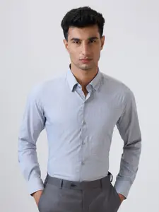 Raymond Checked Cutaway Collar Formal Shirt