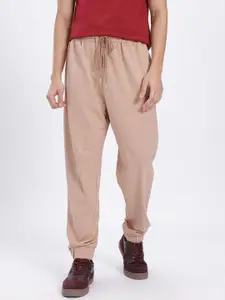 glitchez Men Terry Placement Print Relaxed Joggers