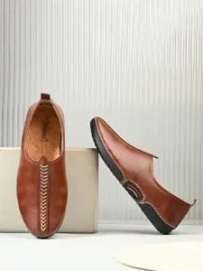 Vellinto Men Ethnic Mojaris