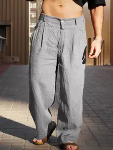 StyleCast x Revolte Men Easy Wash Low-Rise Regular Trousers