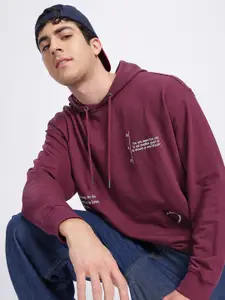 glitchez Typography Hooded Sweatshirt