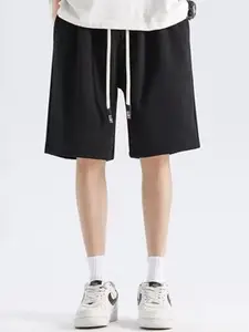 StyleCast x Revolte Men Loose Fit Low-Rise Outdoor Shorts