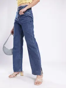 glitchez Women Frayed & Slit Straight Fit High-Rise Light Fade Jeans