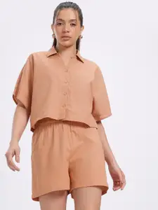 glitchez Relaxed Fit Crop Shirt with Shorts