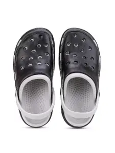 DRACKFOOT Self Designed Clogs