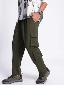 glitchez Men Pocket Detail Relaxed Fit Track Pants
