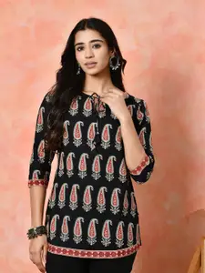 Sangria Women Printed Pure Cotton Round Neck Straight Kurti