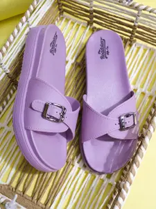 The Roadster Lifestyle Co Women Open Toe Lightweight Flats