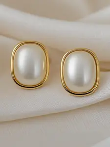 MEENAZ Diamond Shaped Studs Earrings