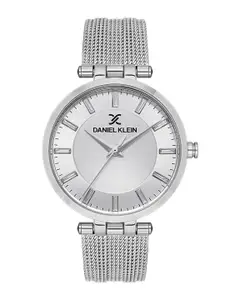 Daniel Klein Women Embellished Dial & Bracelet Style Straps Analogue Watch DK.1.13469-1