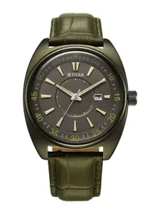 Titan Men Dial & Leather Textured Straps Analogue Watch 90211QL01