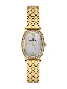 Daniel Klein Women Embellished Dial & Stainless Steel Bracelet Style Straps Analogue Watch