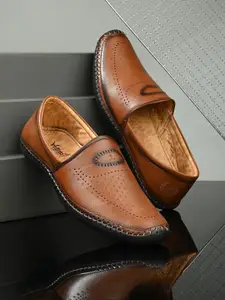 Vellinto Men Slip-On Perforations Mojaris