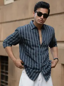 Powerlook Men Vertical Striped Spread Collar Casual Shirt