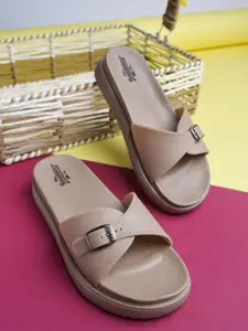 The Roadster Lifestyle Co. Women Open Toe Flats