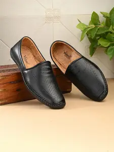 Vellinto Men Perforations Mojaris