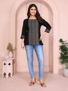 Rangita Women Geometric Printed Kurti