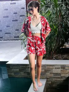 Sera Women Printed Shrug & Shorts Co-Ords