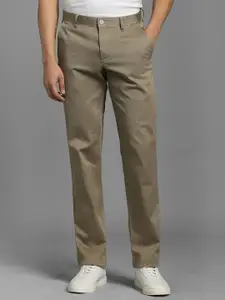 Louis Philippe Sport Men Textured Solid Slim Fit Mid-Rise Flat-Front Regular Trousers