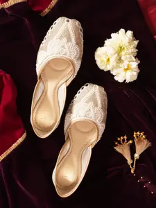 JM Looks Women Women Zardosi Beads Work Square Toe Embellished Mojaris