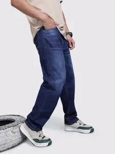 The Roadster Life Co. Men Straight Fit Light Fade Jeans