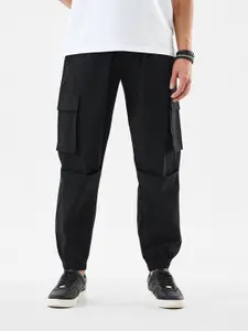 Snitch Men Snitch Black Mid-Rise Relaxed Fit Trouser