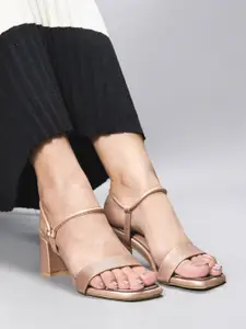 SHUZ TOUCH Women Open Toe Block Heels