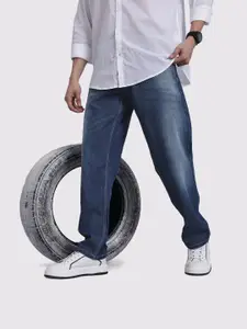 The Roadster Life Co. Men Straight Fit Light Fade Jeans