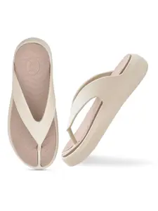 Doubleu Women Solid Thong Flip-Flops