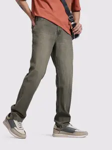 The Roadster Life Co. Men Relaxed Fit Light Fade Jeans