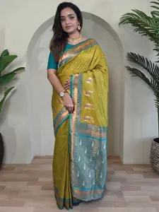 DEVATITHI Paisley Woven Design Zari Saree