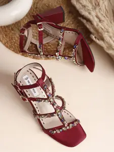 THE WHITE POLE Women Fashionable Trending Partywear Block Heel Sandals