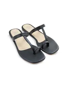 POSTCARD Women Square Toe T-Strap Flats Flats