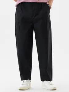 Snitch Men Black Mid-Rise Relaxed Fit Trouser