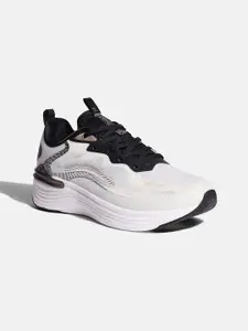 Xtep Women Textile Running Shoes