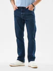 Snitch Men Relaxed Fit Mid-Rise Light Fade Clean Look Stretchable Jeans