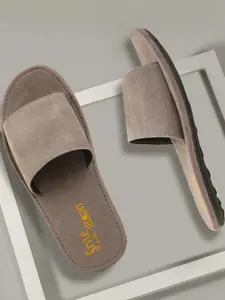 Style Height Men Grey Flip Flops