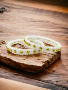 JILL FASHION Set Of 2 Gold-Plated Shakha Pola Bangles