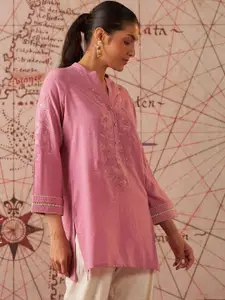 Lakshita Embroidered Mandarin Collar Kurti