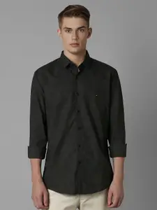 Louis Philippe Sport Men Slim Fit Printed Cotton Casual Shirt