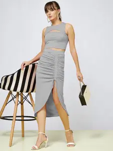 The Roadster Lifestyle Co Tiered Midi Skirt