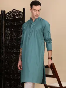 House of Pataudi Textured Mandarin Collar Cotton Straight Kurta