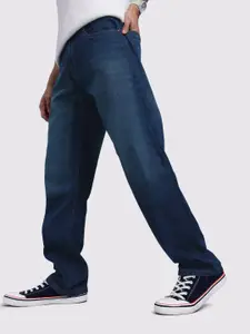 The Roadster Life Co. Men Light Fade Stretchable Jeans