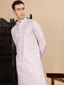 House of Pataudi Men Embroidered Chikankari Cotton Straight Kurta